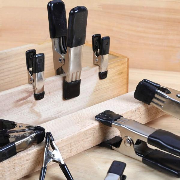 Acero revestido en polvo negro de 2 4 6 9 pulgadas y resorte de metal de carbono Una abrazadera con manijas de PVC para la carpintería