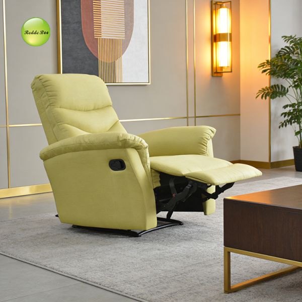 Vibrant Green Lounge Chair: Breathable Fabric, Ergonomic Design – Perfect for Cozy, Sunlit Reading Nooks