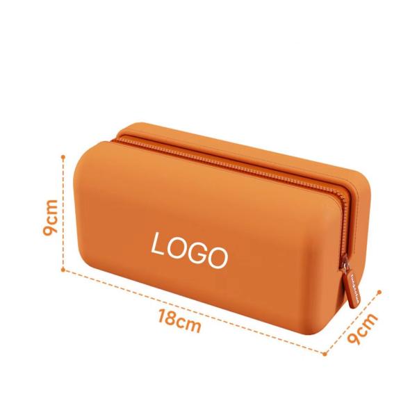 Customized Color Silicone Cosmetic Bag for Trendy and Portable Makeup Storage