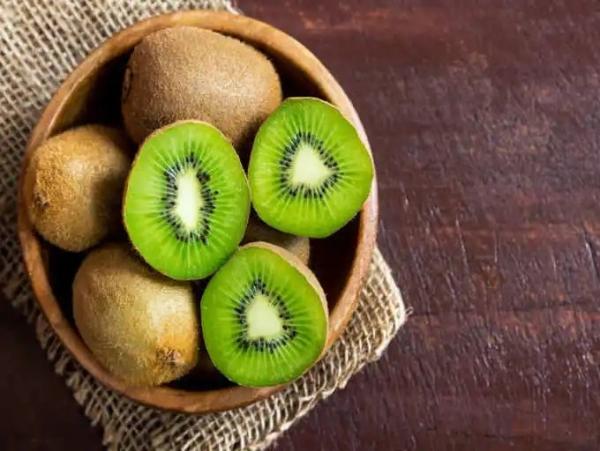 Custom Sweet Kiwi Fruit Can Product 425g Per For Meal Daily Party Children Favor