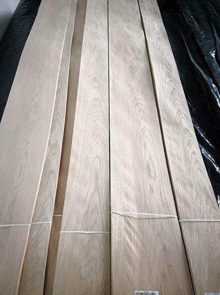 Quercus White Oak Wood Veneer Flat Cut 245cm Length 8% Moisture