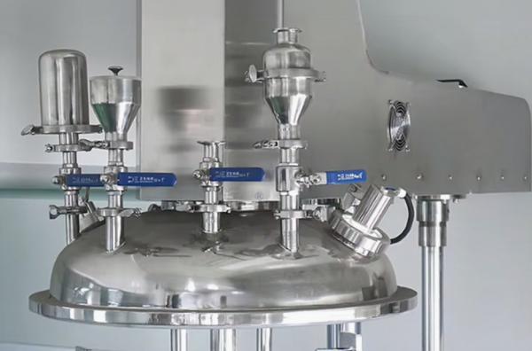 Máquina de emulsificación al vacío de crema con sistema de elevación 200L