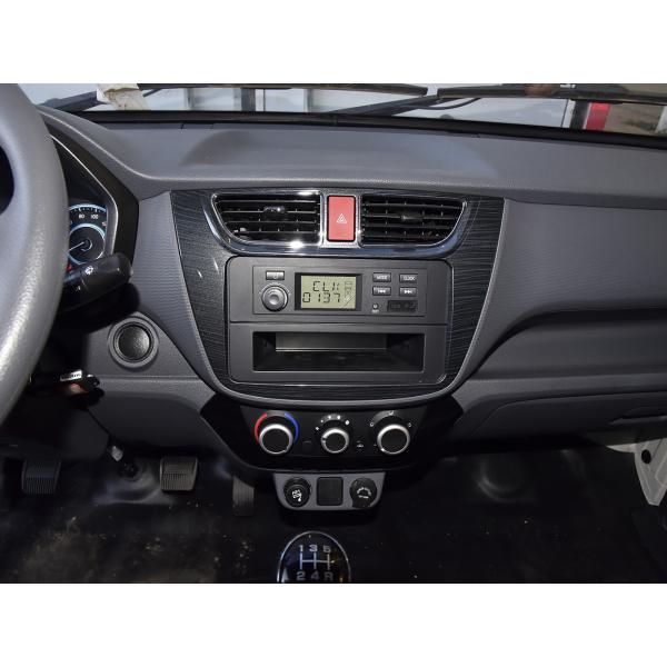 Diesel Gasoline Commercial Cargo Van Foton Electric Truck Xiangling M