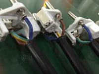 Cabo elétrico da tomada de 3 Pin Power Cord Making Machine máquina de friso do auto