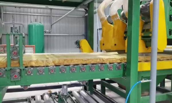 断熱パネル用ロックウール板生産ライン機械