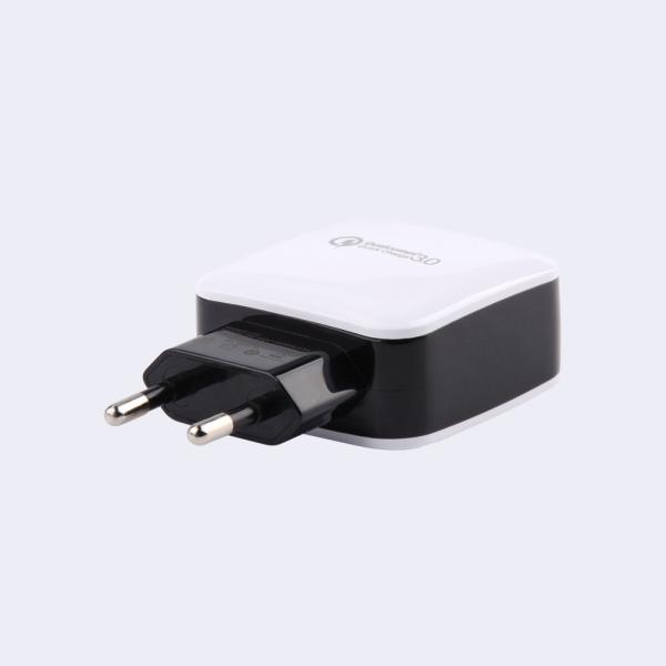 QC3.0 fast charge single USB port travel charger fast mobile phone charger wall charger home charger travel charger