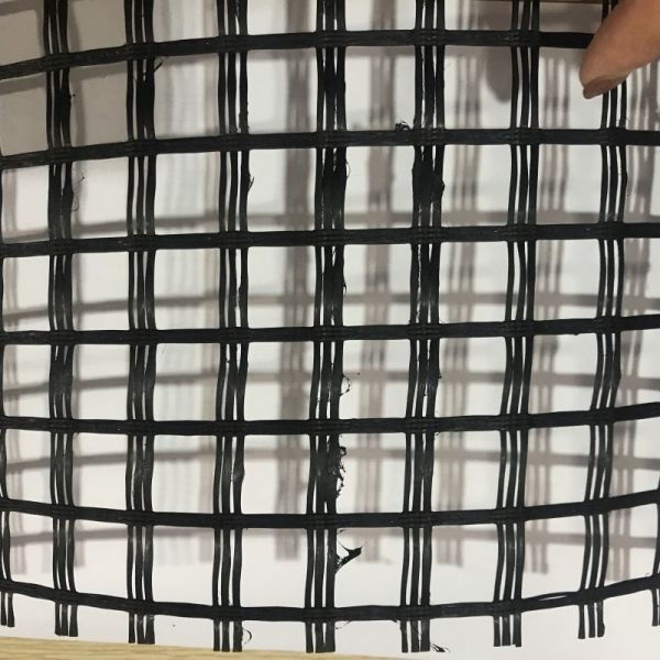 High Strength Low Elongation Fiberglass Geogrid Asphalt Reinforcement Road Construction