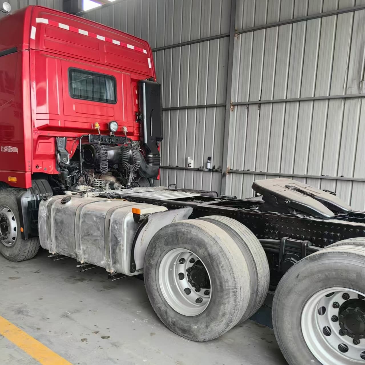 Used 6×4 430HP Foton GTL Tractor Head - Second-hand long haul tractor truck - 40 ton used tractor