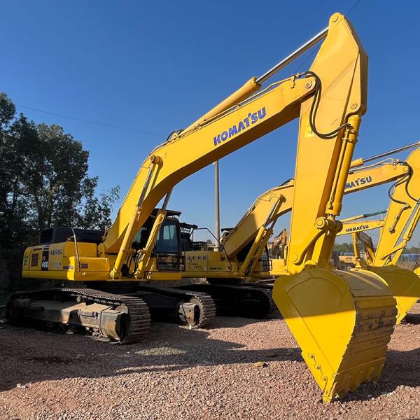 Excavateur hydraulique à rampe utilisée Équipement d'excavation de la terre de 40 tonnes Komatsu PC400-8
