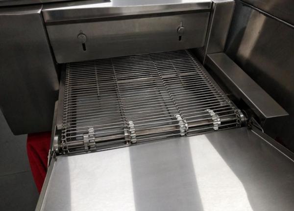 Stainless Steel Commercial Kitchen Equipments Electric Conveyor Pizza Oven