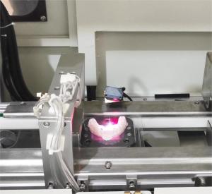 Automatic Aligners Clear Laser Marking Machine Computer Software Controlled