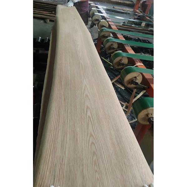 Veneer de madera de roble blanco americano, 0,50 mm de grosor, 100.000 metros cuadrados de inventario
