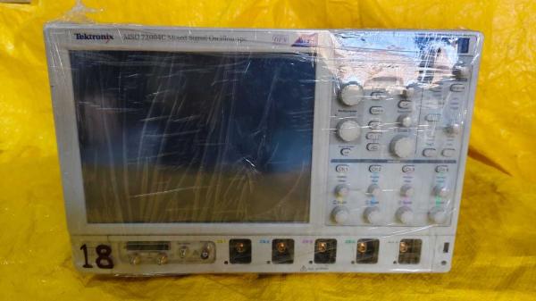 Pre-Owned Tektronix MSO72004C Oscilloscope 20GHz 4 Ch 100 GS/s