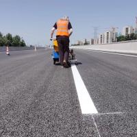 Acero inoxidable plástico frío dos componentes raspado línea de carretera de rayas de marcación máquina