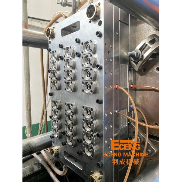 4Cr13 SS PET Bottle Mould 730x450x480mm Injection Molding