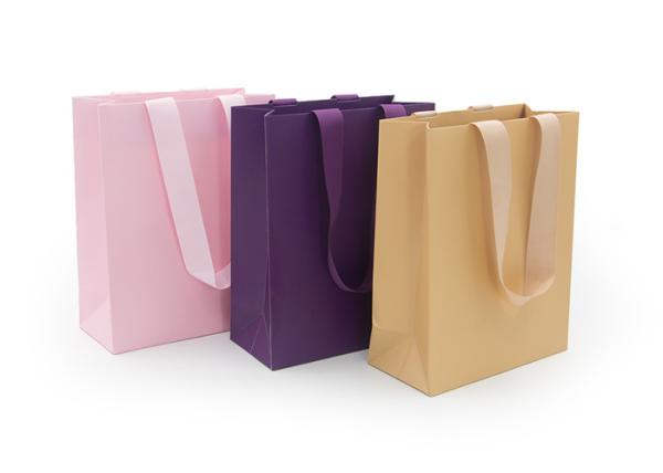 Sustainable Colorful Present Paper Bag , Personalized Paper Candy Bags