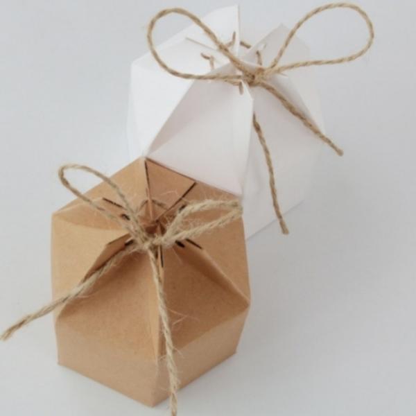 250г Kraft Paper Шестиугольная упаковочная коробка с юртовой дугой