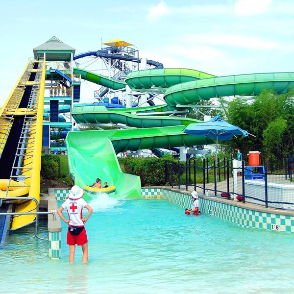 Factory Price Supply Residential Backyard Water Slide Made in China Large Water House Park