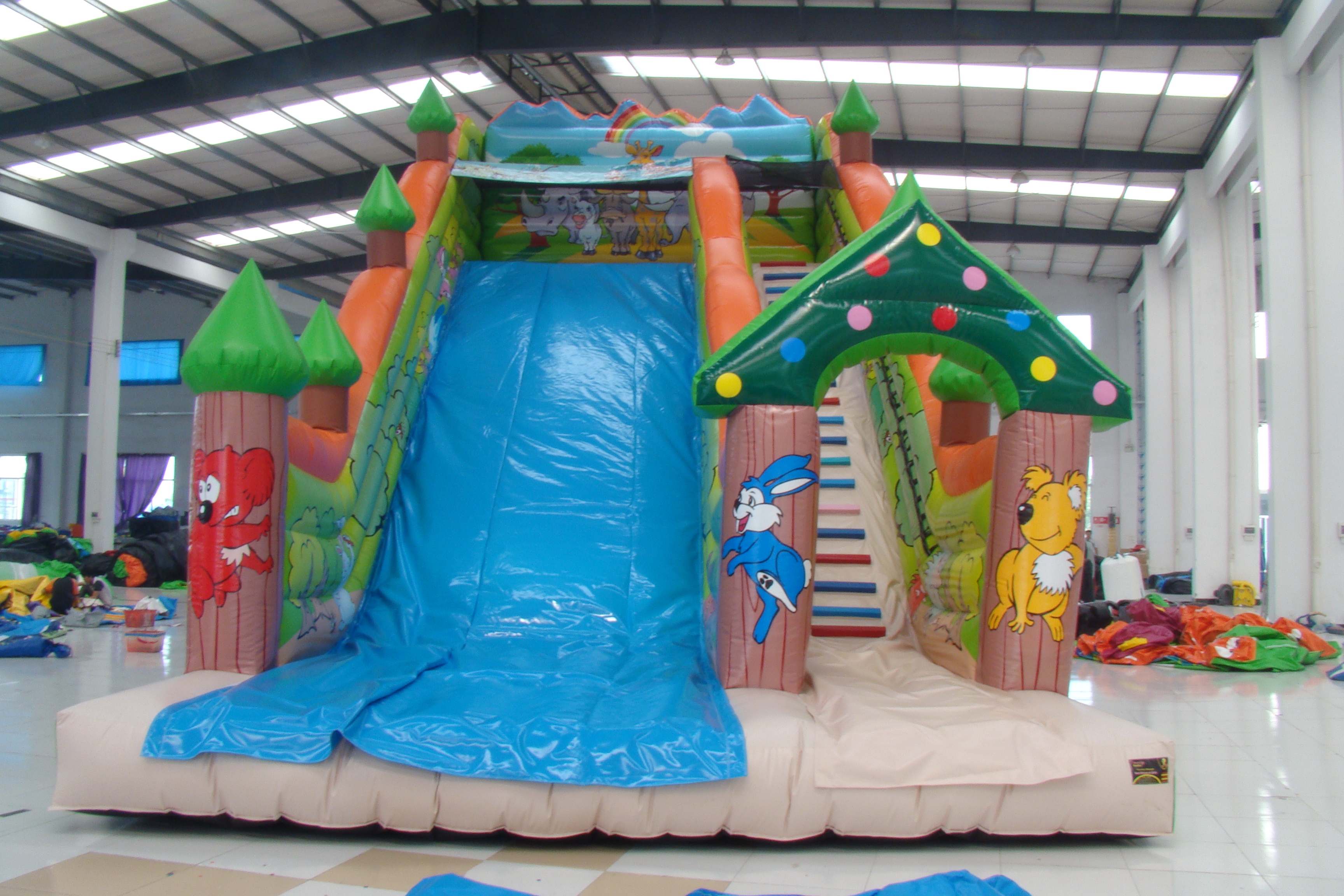 High Quality Factory Direct Fashion Inflatable Slide Customizable Inflatable Water Slides for Children's Entertainment
