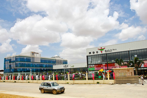 Modern Commercial Industrial Buildings Easy Assembly Clear Span Metal Buildings