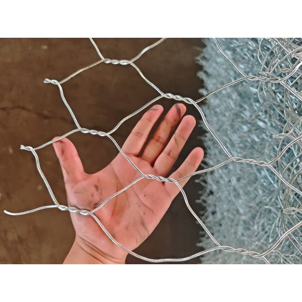 Q 195 Steel Wire Gabion Basket with 60×80mm Mesh Hole for River Bank Protection