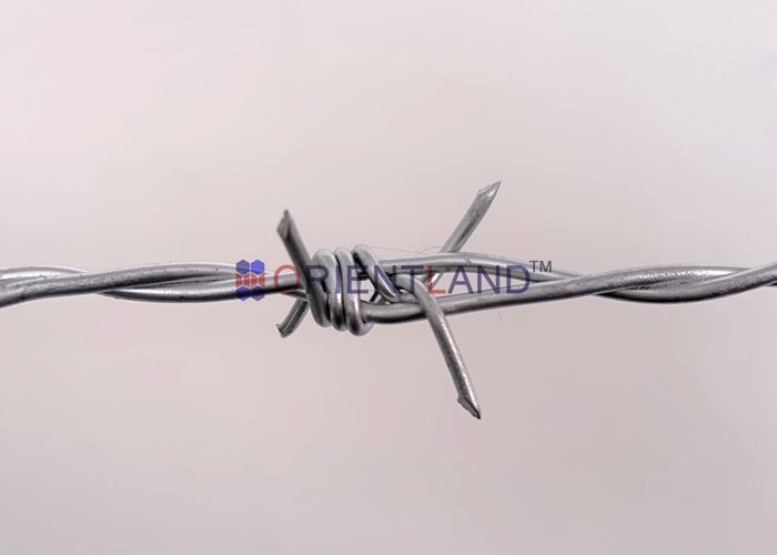 2.2 мм горячеполошенная оцинкованная колючая проволока 250 м / оцинкованная бритва