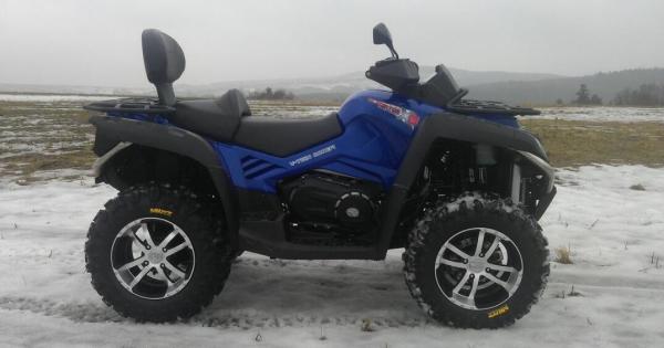 800cc V-Twin 4 Valves 4 Stroke Sport Utility ATV 46kw 6700rpm With Water Cooled