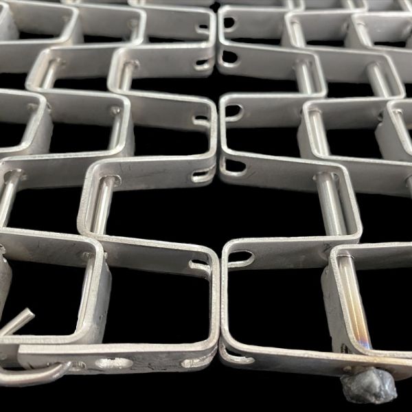 Stainless Steel Flat Wire Mesh Belt Food Processing Conveyor Belt Flat Flex Wire Belt for Drying Cooling Washing