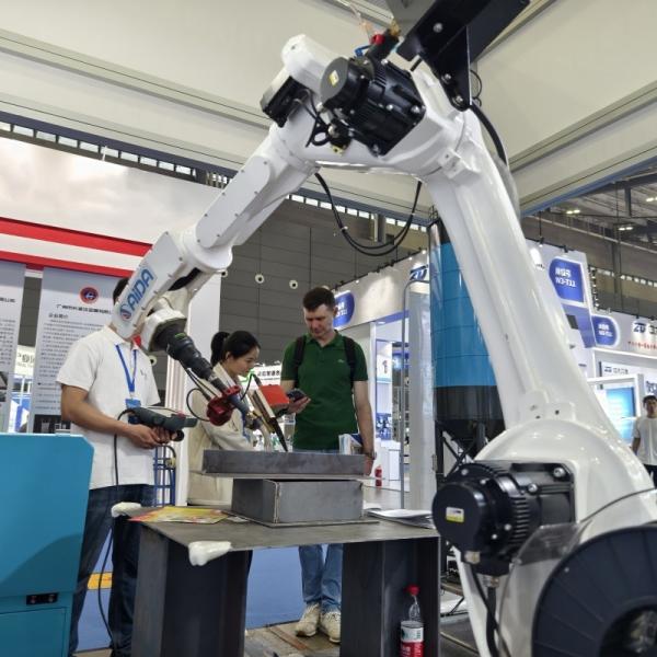IRB 2600 Automatic Welding Robot with 4.5kVA Power for Metal Fabrication and Automotive Industry
