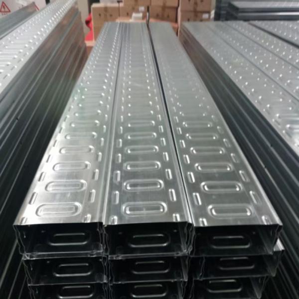 ISO9001 Tray de cable de acero inoxidable moldeado resistente a la corrosión