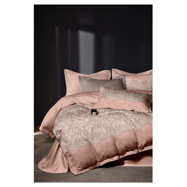 Premium bedding sets