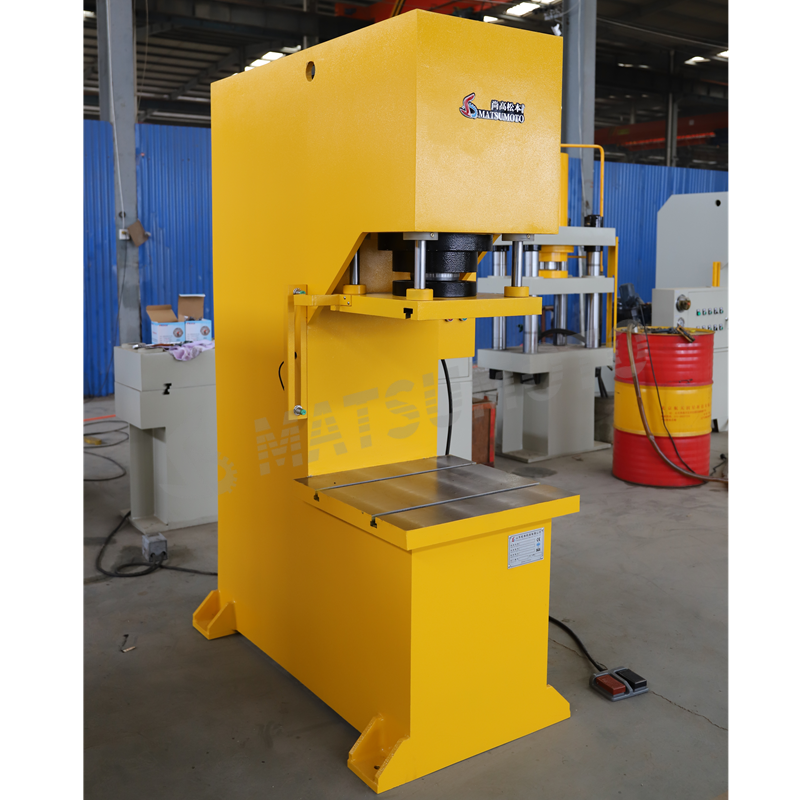 Single Arm Type Hydraulic Press 63 Tons C Frame Precision Forming Equipment