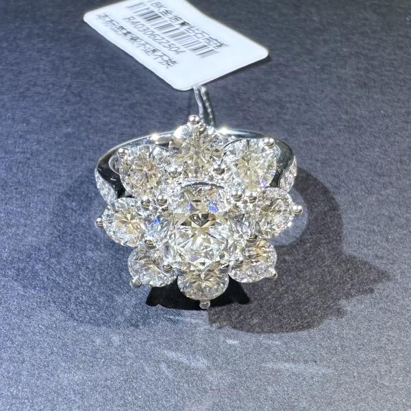 18K Gold Customized Fine Jewelry IGI GIA Lab Grown Diamond Flower Ring for Women Engagement Wedding Banquet