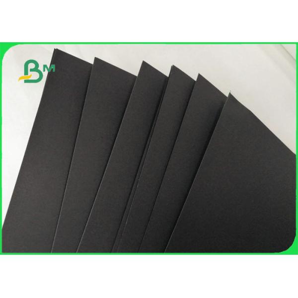 La madera del 100% reduce la hoja negra 250gsm 300gsm del conglomerado a pulpa de la tiesura dura