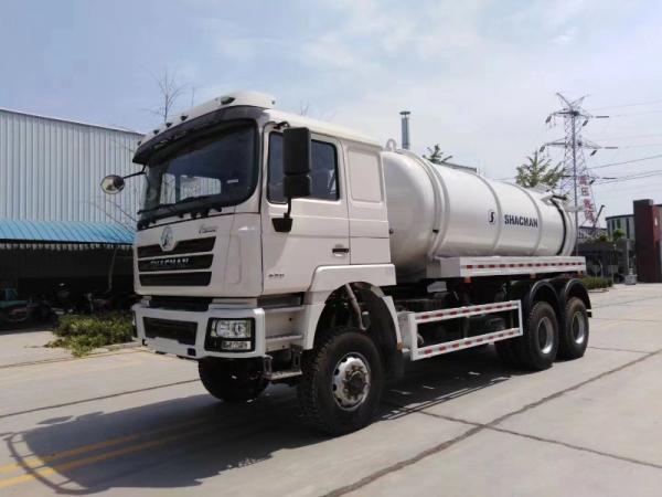 Shacman F3000 6x6 Sewage Suction Truck 380HP 70 Ton Payload