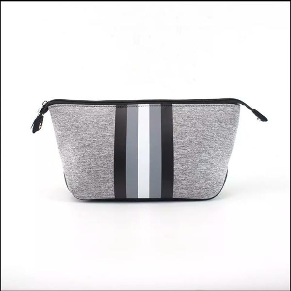 Zipper Closure Neoprene Makeup Bag for Cosmetics Convenience and Waterproof Protection