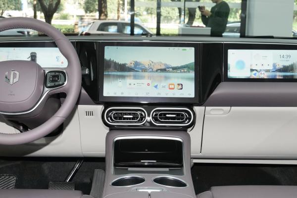 Zero Run C11 PHEV MHEV Plug In Hybrid SUV Cars 2023 500 Smart Version