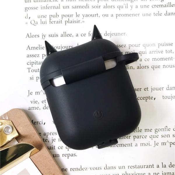 Black Silicone Airpods Case Anti Lost Cute Batman Shock Absorption