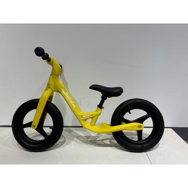 Une selle confortable sans frein, parfait pour les enfants