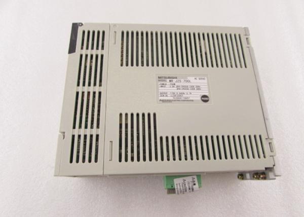3.5KW Mitsubishi Servo Control MR-J2S-350CL Industrial 3 phase Motor Drive 350A Amplifier
