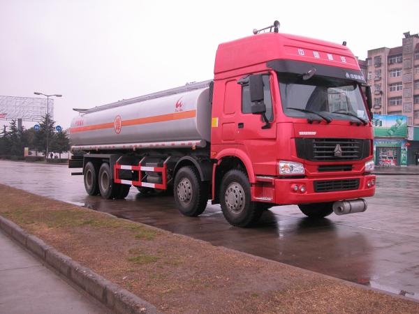 Carbon steel , stainless steel , Aluminum 25000L fuel tank trailer / tank truck transport