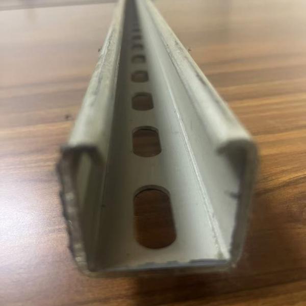 500 Lbs Galvanized C Channel Strut Seismic Pipe Supports 4 Inch