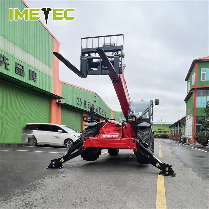 7400KG Rotating Telescopic Handler Forklift For Farm Quick Attachment Replacement