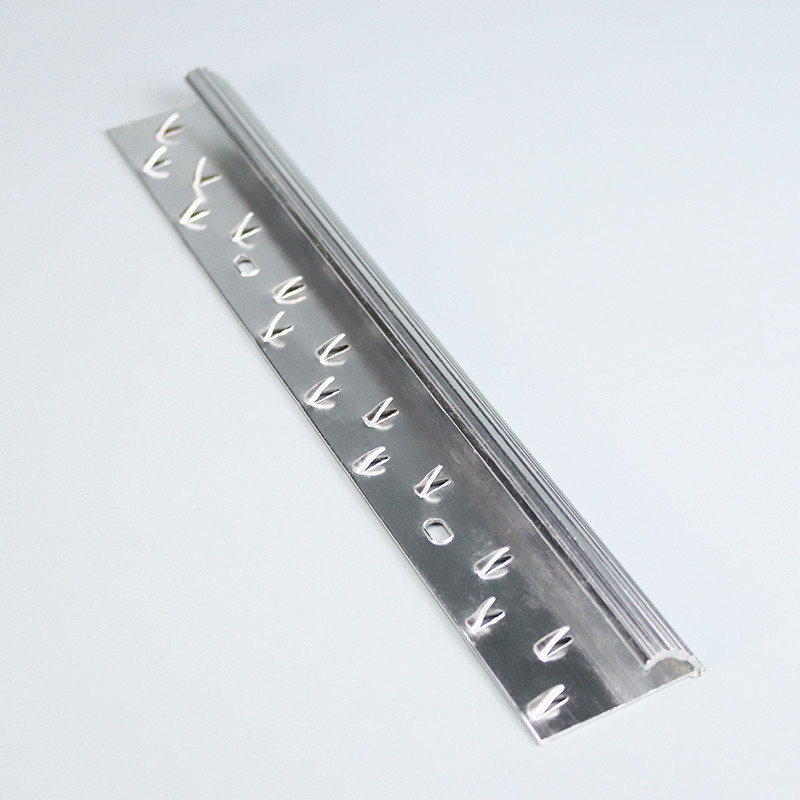 Серебряная алюминиевая отделка 36.8x0.85mm выпушки ковра металла
