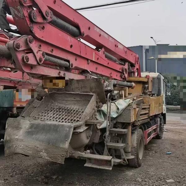 Pompes à béton d'occasion en bon état 2019 SANY 30m 30m petit camion de pompe à béton