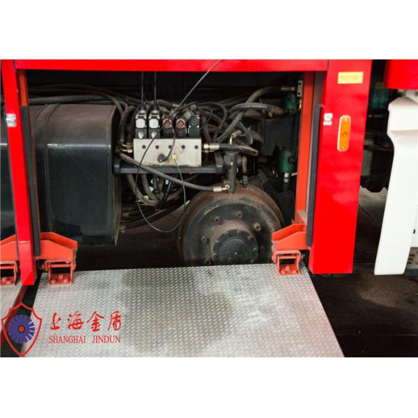 Места пожарной машины 3 поставки газа шасси сильной огромной емкости японские 10 тонн