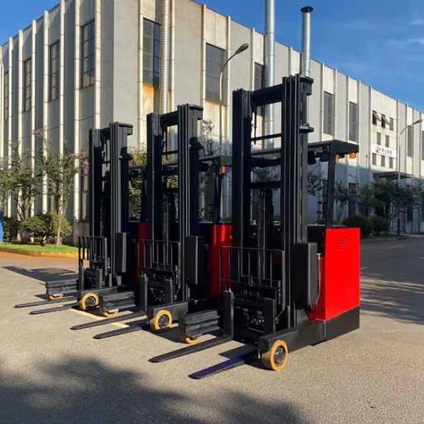 CQD30BS 3.0T Reach Pallet Stacker 3000kgs 48V Reach Fork Truck