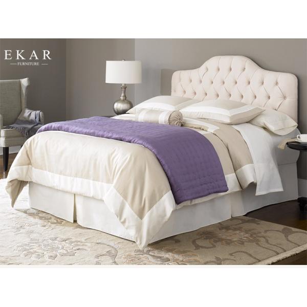 New Simple Double Bed Design in Woods Tufted Bed