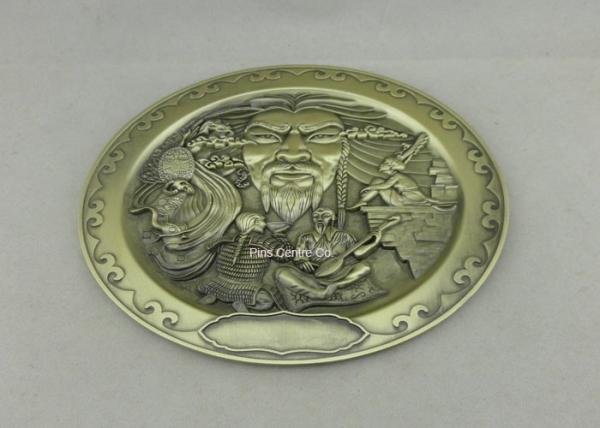 Souvenir Customised Badges , Antique Brass Die Casting 3D Metal Clothes Badges And Patches