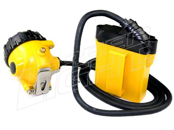 Water-proof Grade IP68 GL12-A with Working Time 13-15hrs and One Main Light Two Auxiliary Lights